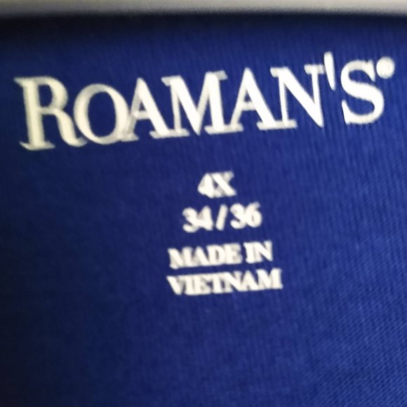 Plus size knit short sleeve tunic - Picture 3 of 4